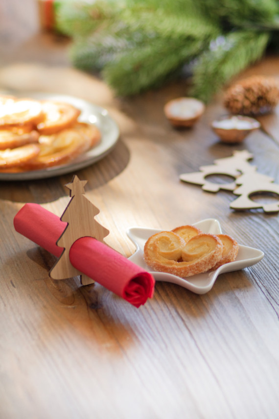 Julmiddag sada kroužků na ubrousky