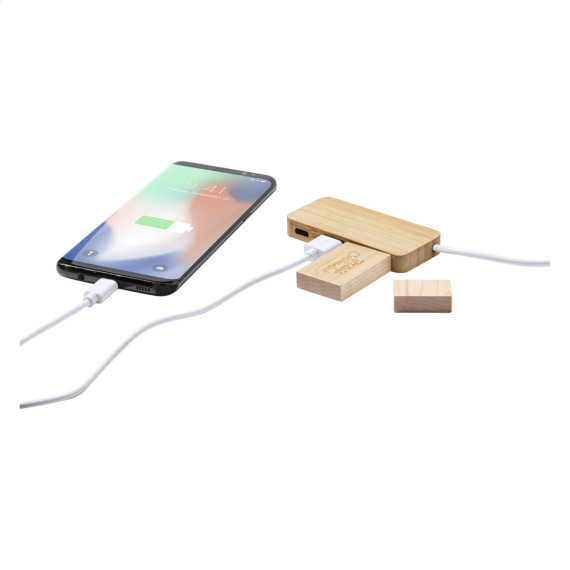 BooHub USB hub
