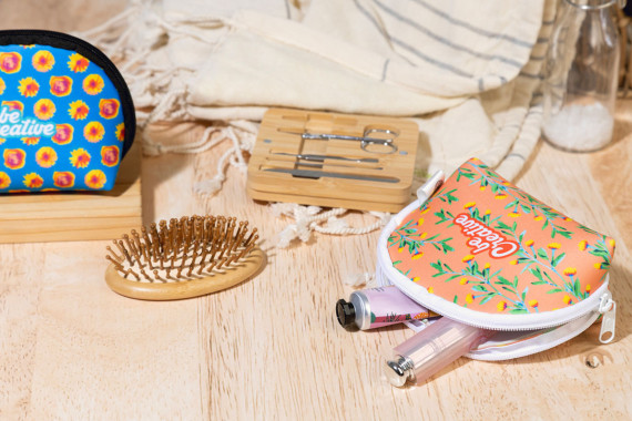CreaBeauty Soft S kosmetická taštička z RPET na zakázku