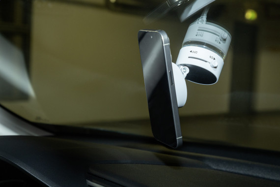 RaboMag RABS magnetický držák na mobil do auta