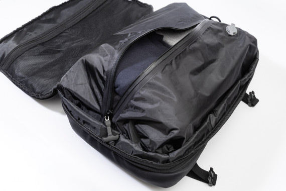 AeroBack vakuový kompresní batoh