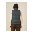 The women's vesta
