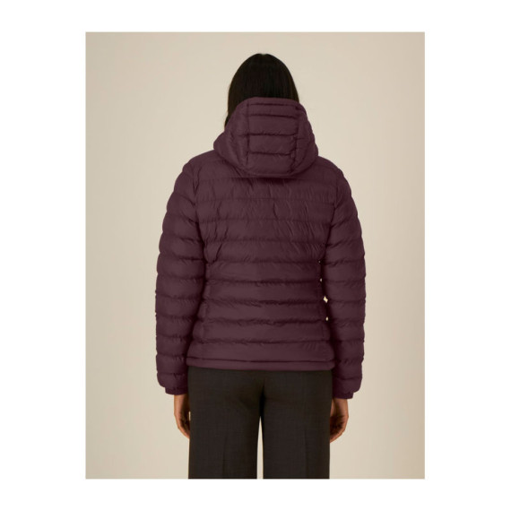 The women's zateplená bunda