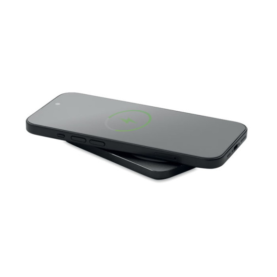 SLIMVOLT, Tenká magnet. powerbanka 20W
