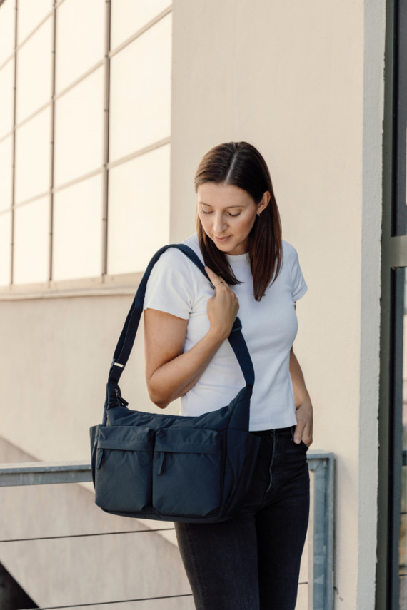 Polstrovaná crossbody taška KENTO URBAN RCS z recyklovanéh