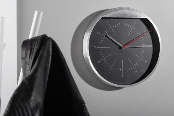 Nástěnné hodiny MATTO