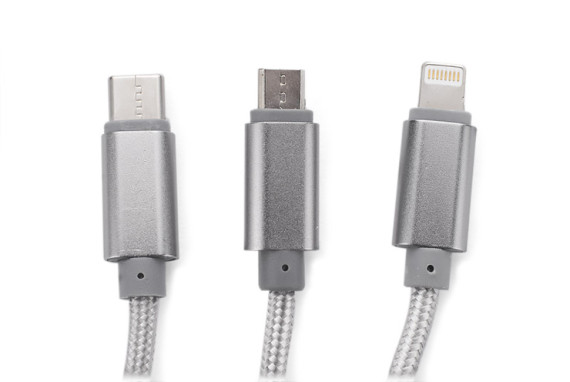 3 v 1 USB kabel  TALA