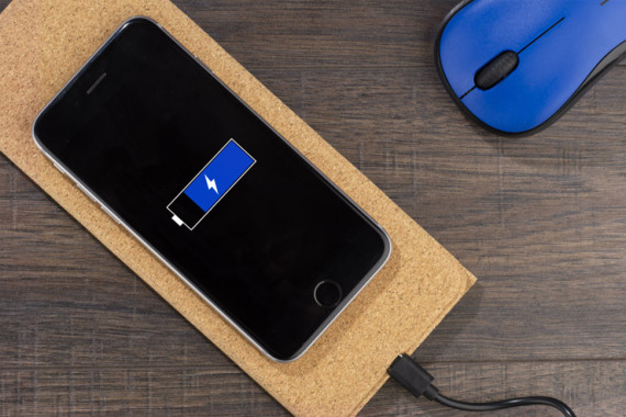 Indukční nabíječka LEVORA