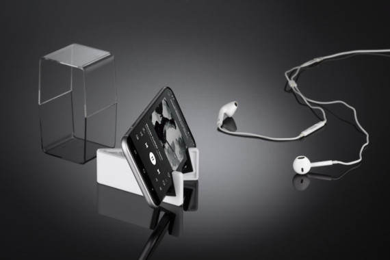 Stojan na telefon LIVIS