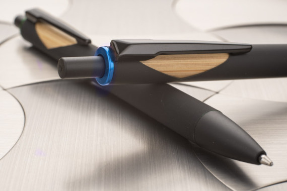 Kuličkové pero FRANK