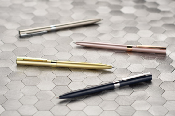 Gelové pero GELLE černá náplní