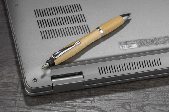 Kuličkové pero stylus se šroubovákem ARETI