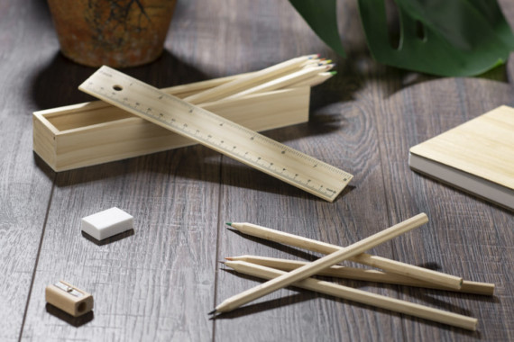 Penál s pastelkami 12 ks. KRASI