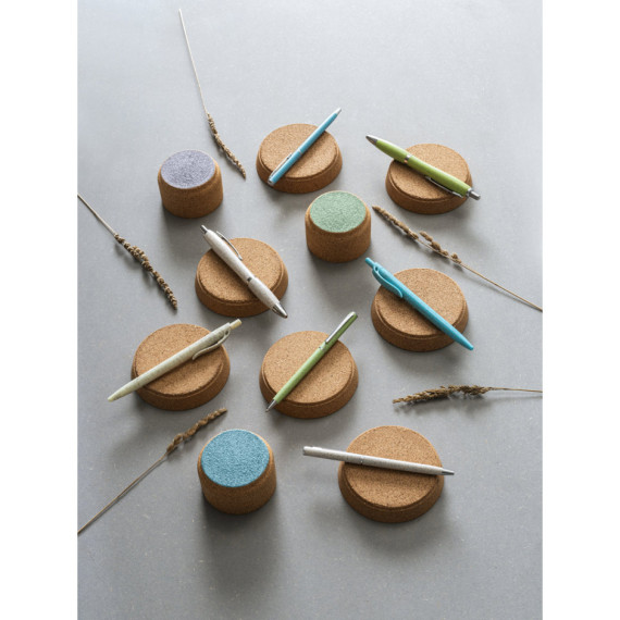 CAMILA. Kuličkové pero z pšeničného slaměného vlákna a ABS s klipem