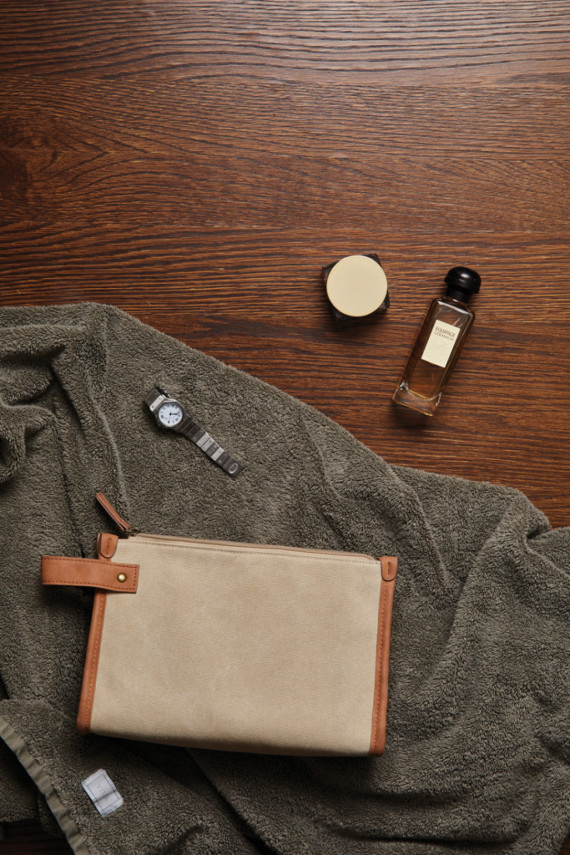 Toaletní taška VINGA Bosler z GRS recykl. canvas