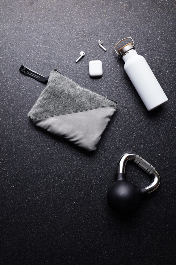 Sportovní ručník VINGA z GRS RPET 40x80cm