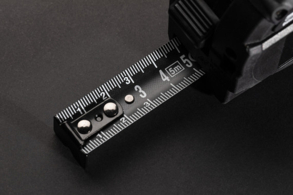 Svinovací metr Gear X 5 m s 30 m laserem