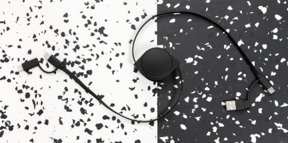 Nabíjecí kabel 6 v 1 z RCS recyklovaného plastu a TPE