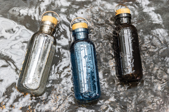 Lahev na vodu z RCS RPET s bambusovým uzávěrem a madlem