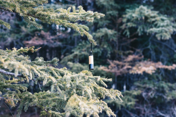 Bambusová svítilna a svítilna z recyklovaného plastu RCS