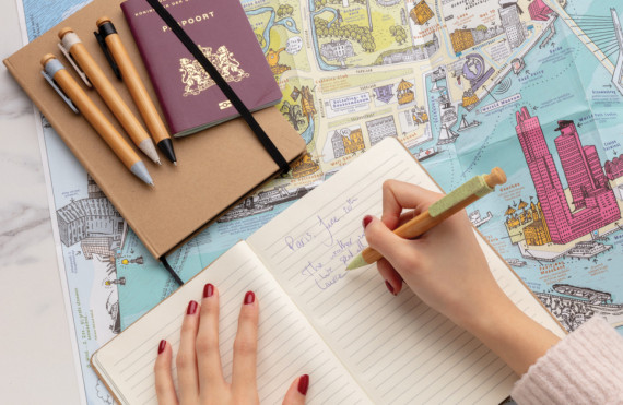 Bambusové pero s klipem z pšeničné slámy