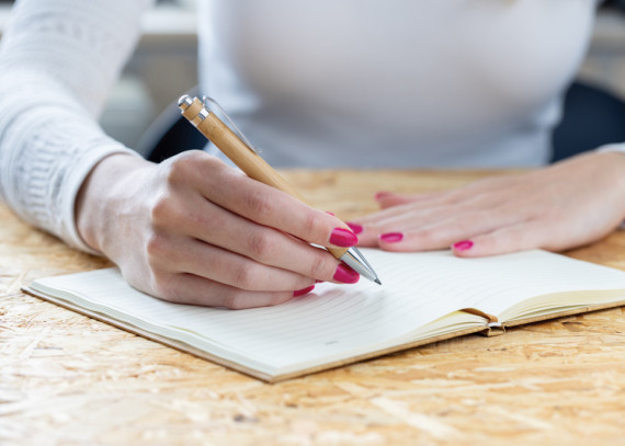 Bambusová nekonečná tužka Pynn