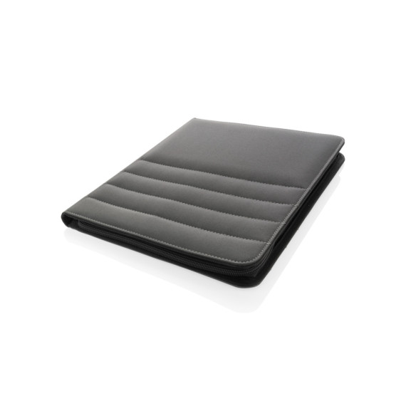 Portfolio A4 Impact z RPET AWARE™