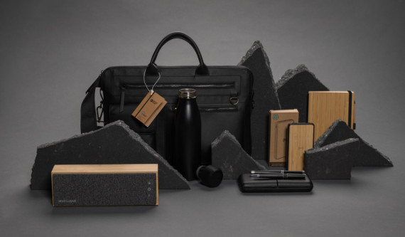 Sada zápisníku a nekonečné tužky z bambusu