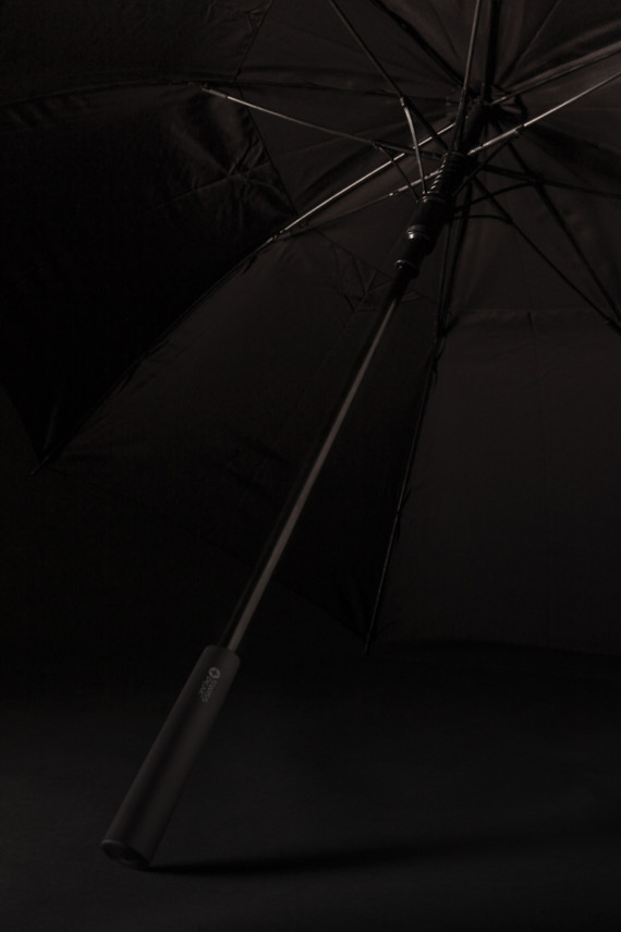 23" odolný deštník Swiss Peak Tornado z RPET AWARE™