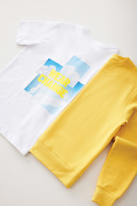 Tričko IQONIQ Kakadu relaxed fit z recykl. bavlny