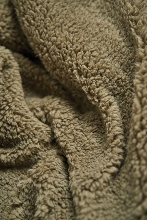 Deka s dvojitým vlasem VINGA Maine z GRS RPET