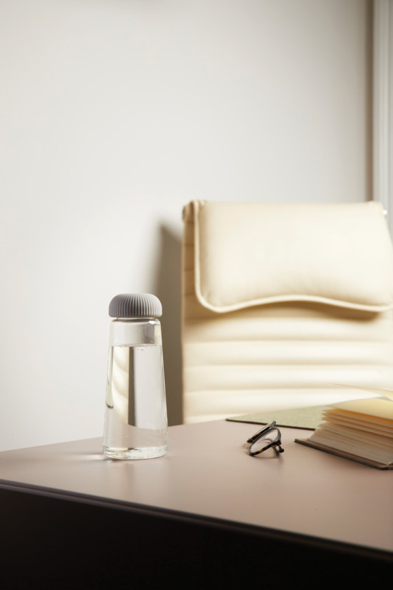 Lahev na vodu VINGA Erie 575ml z RCS RPET