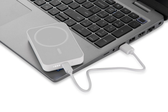 Powerbanka PRESTI 5000 mAh 18W