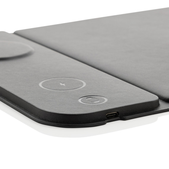 Podložka pod myš z RCS recykl. PU s 15W bezdrát. nabíjením