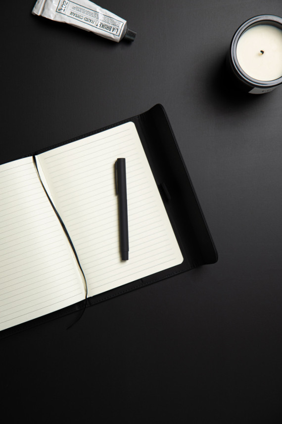 Pero VINGA Baltimore z RCS recykl. nerezové oceli