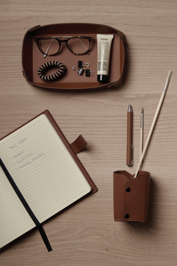 Stojánek na pera VINGA Timo z RCS RPET a PU