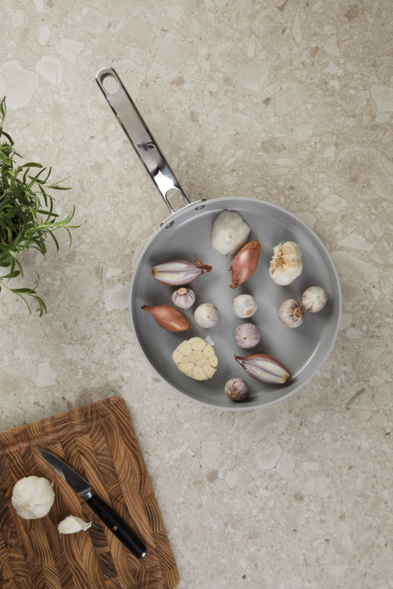 Pánev 25cm VINGA Alte z RCS recykl. hliníku