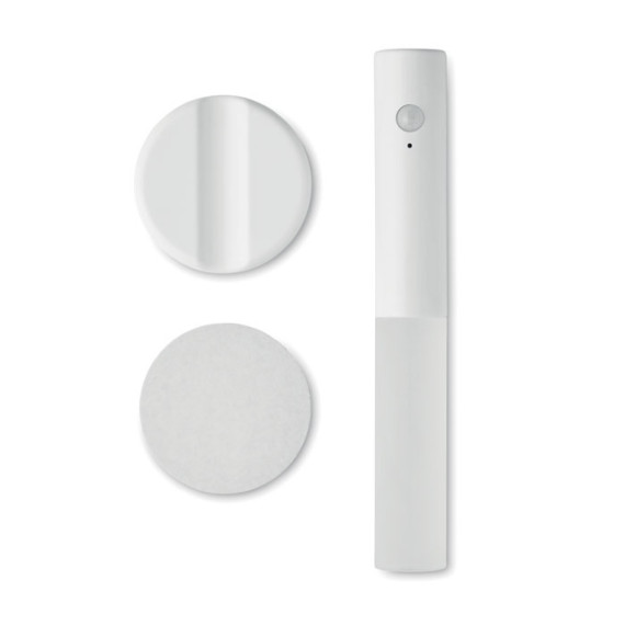 SENLUZ, Dobíjecí světlo se senzorem