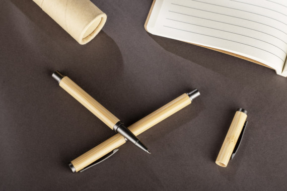 Bambusové pero DENI černý inkoust