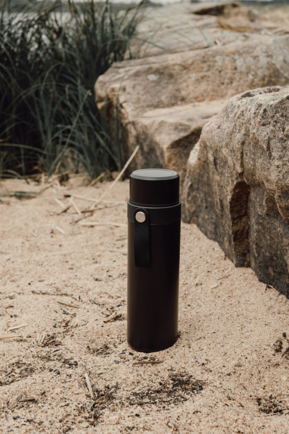 Termoska VINGA Tono s dvojitou stěnou 750 ML z RCS