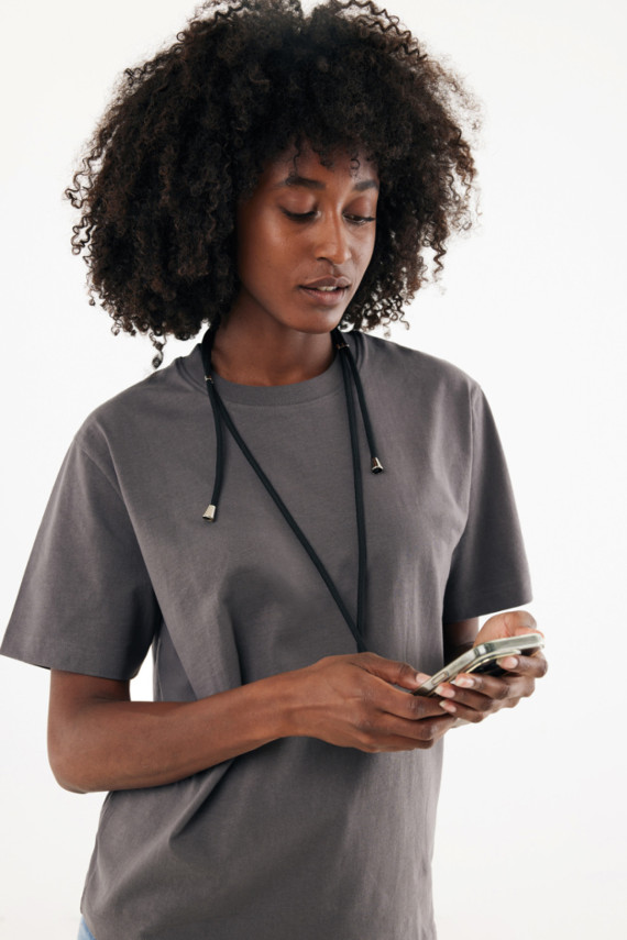 Nastavitelný telefonní popruh CarryLoop z RCS RPET