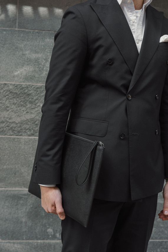 Pouzdro VINGA Bermond na 14" notebook z RCS