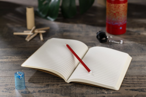 Tužka ve tvaru srdce LOVIO