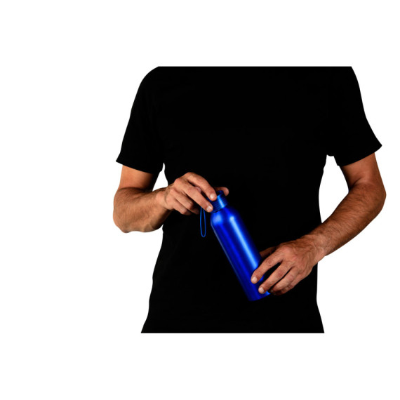 RIO. Recyklovaného hliníkovým (100% rAL) láhev s PP uzávěrem 660 ml