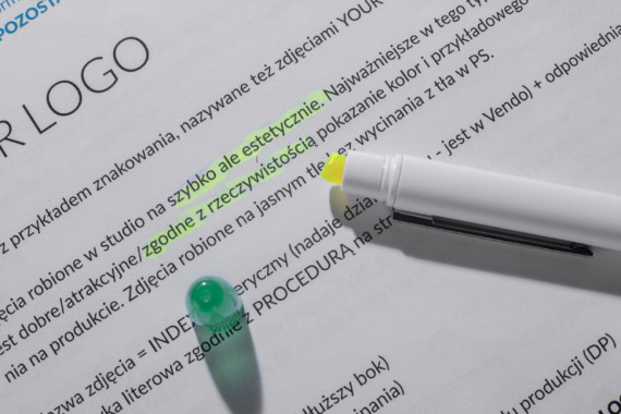 Kuličkové pero se zvýrazňovačem FLUO