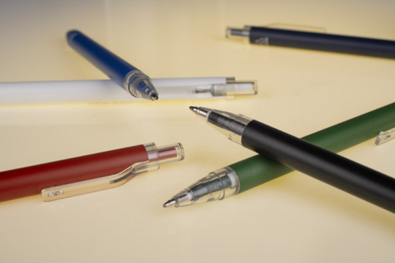 Pero SPRINGO