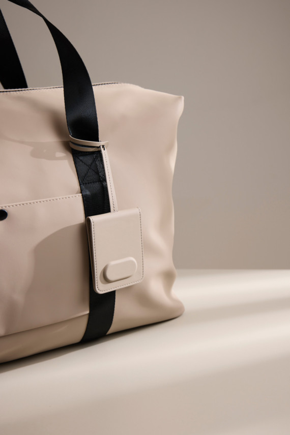 Visačka na zavazadlo VINGA Baltimore Finder Dual z RCS