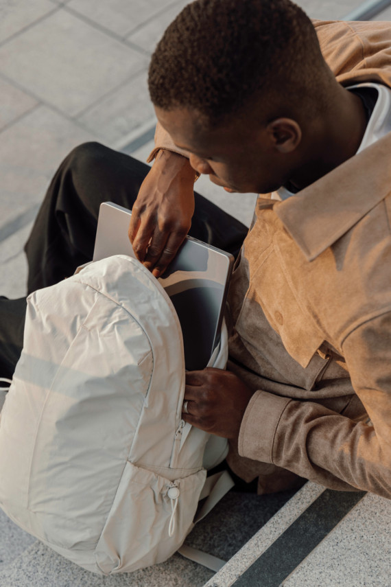 Batoh Urban KENTO z RCS recykl. nylonu s předním zipem