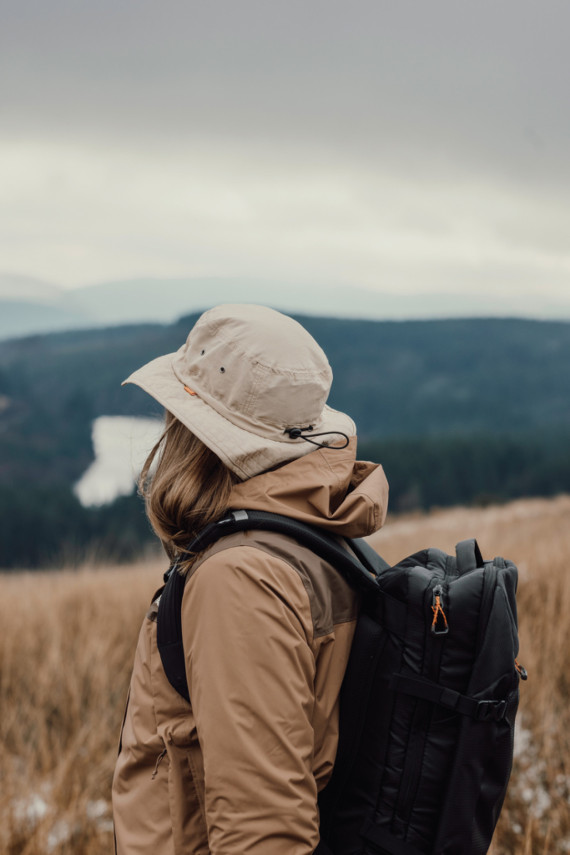 Klobouk s UPF 50+ Nordic Drift Horizon z RCS