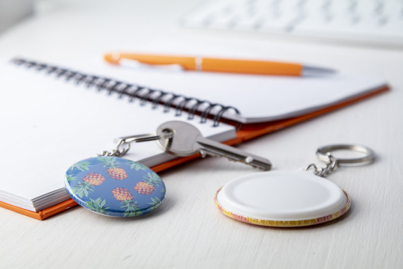 KeyBadge Mini přívěšek na klíče s plackou